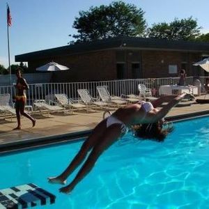 Meet your Posher, Andrea